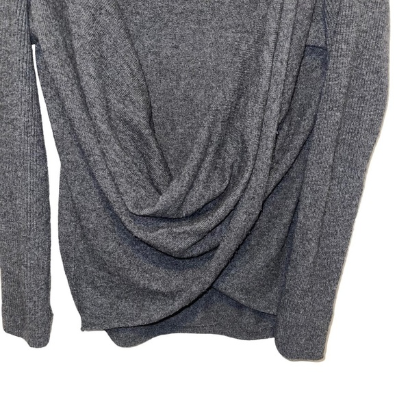 Athleta Woman Cashmere Wool Blend Women Sweater Size M - Picture 5 of 6
